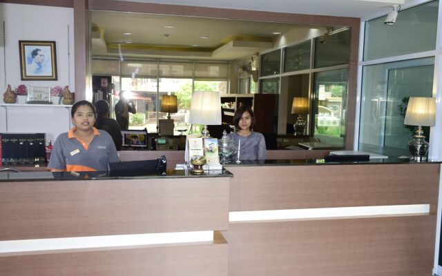 Nonsi Hotel Phitsanulok