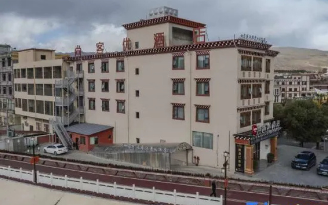 Thank Inn Premium (Baita Park Scenic Area | Gesar King City Scenic Area) – Exterior – Garze