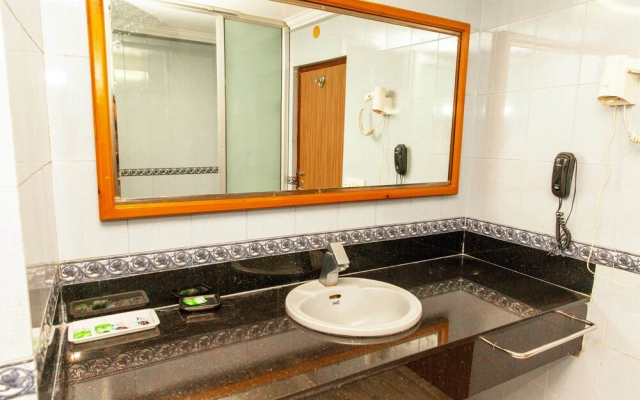 Hotel Subash International