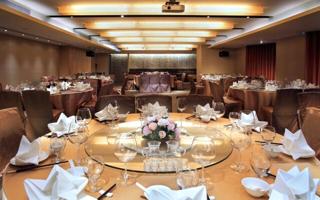 Two Tails Hotel Luzhou