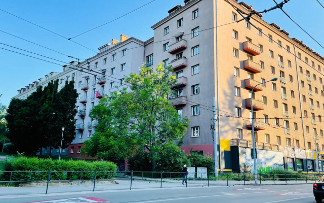 ZAROHEM 2 bedrooms APARTMENT in center with balcony