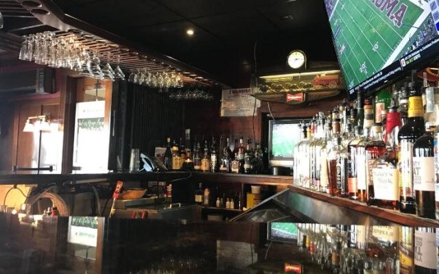 The Winthrop Arms Hotel And Restaurant