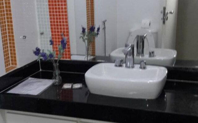 Garvey Park Hotel