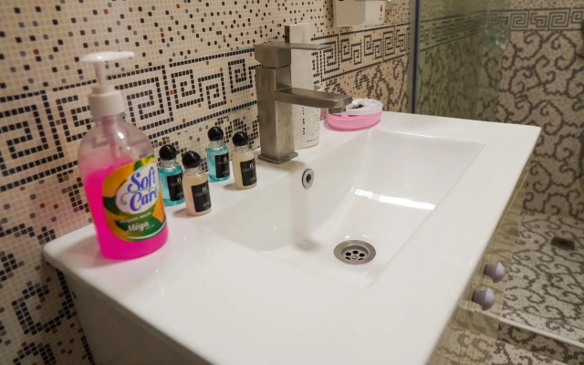 Chinor Garden Hotel 1 (Chinor Garden 1)