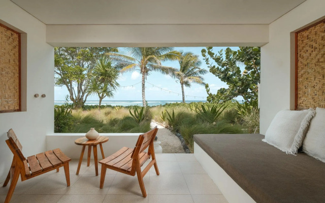 Amber Lombok Beach Resort