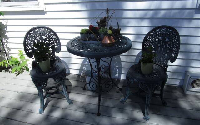 Sir Isaac Brock B&B Luxury Suites