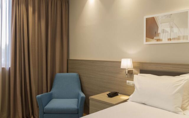 Hampton by Hilton Rome East