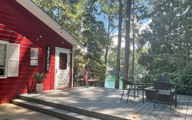 The Red Cottage/fantastic View/firepit/free Kayaks