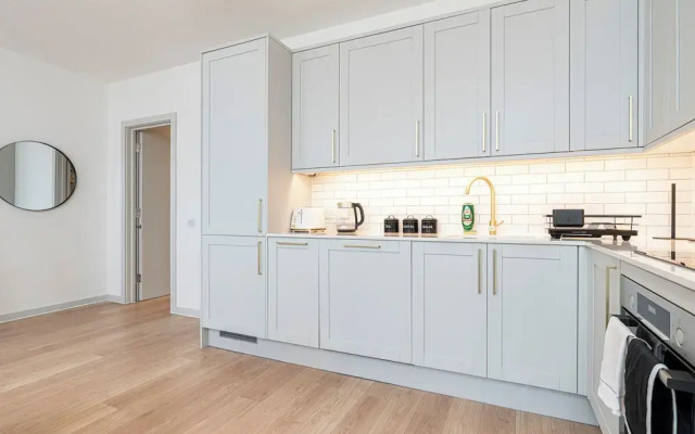 JOIVY Stylish 1 bed flats in Soho