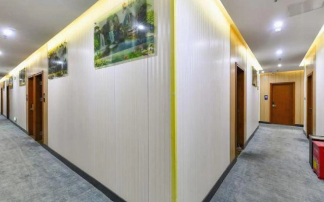 Shanshui Business Hotel (Zhuhai Jida Lovers Road)