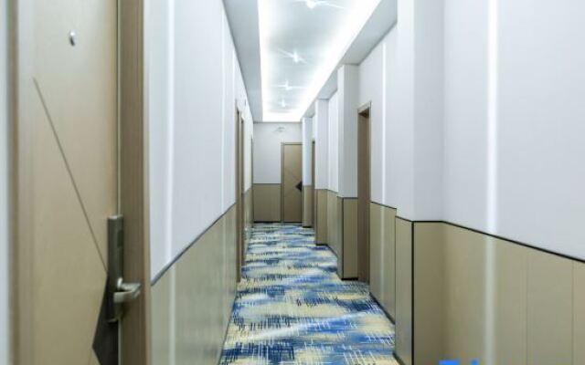 QingzhuHotel·Tianyi Select  (Shuangliu International Airport)