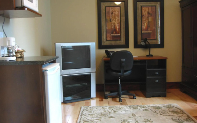 Spanish Bay Inn, CANADA