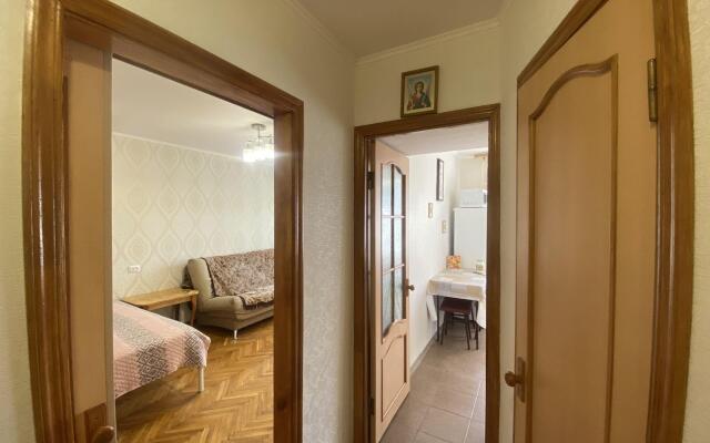 Apartments on Griboyedov street 25