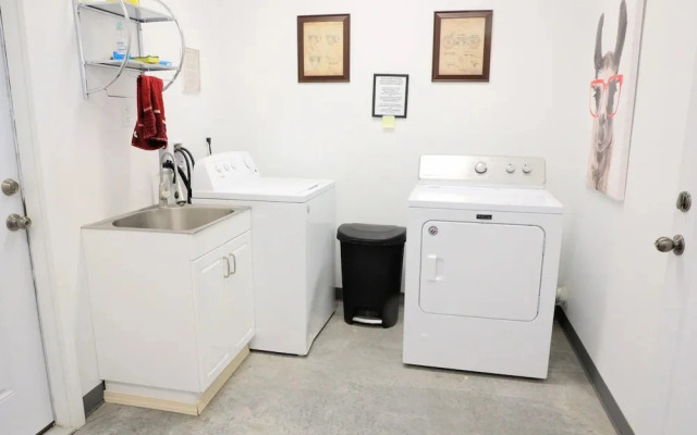 Wheels of Wonderment Twin Cabin 1