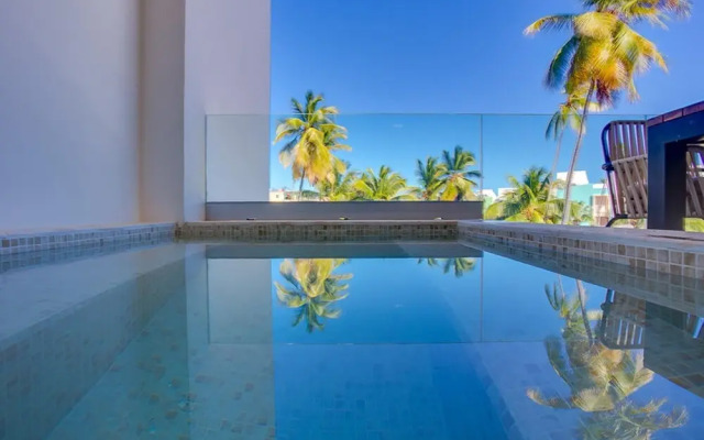 Super Spacious Condo With Private Picuzzi