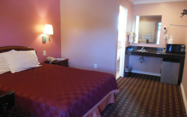 Sealamp Inn