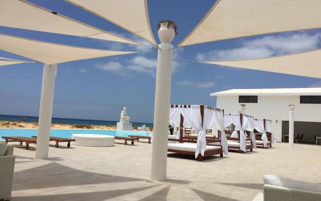 Hotel LIVVO Budha Beach