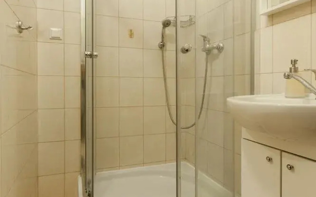 4U Apart close to the Main Station