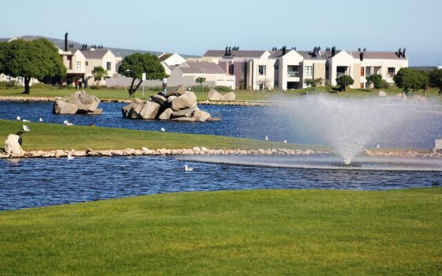 Bayview 8 Sleeper Langebaan