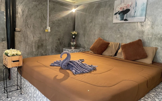 Baan Apa Erawan Resort