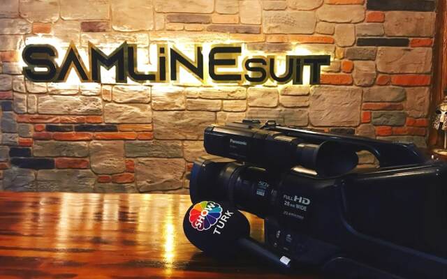 Samline Suit