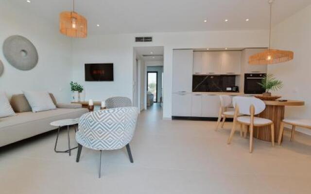 Melior  Luxury Villas