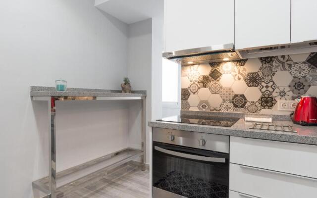 Urbe10 Blasco de Garay 4 Bedroom Apartment