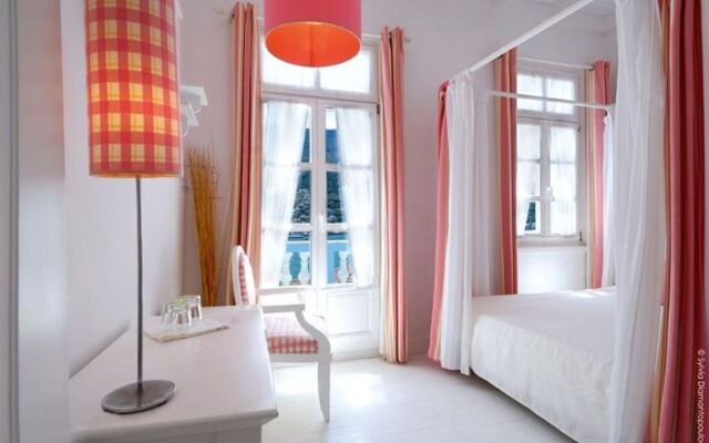Perantzada Art Hotel