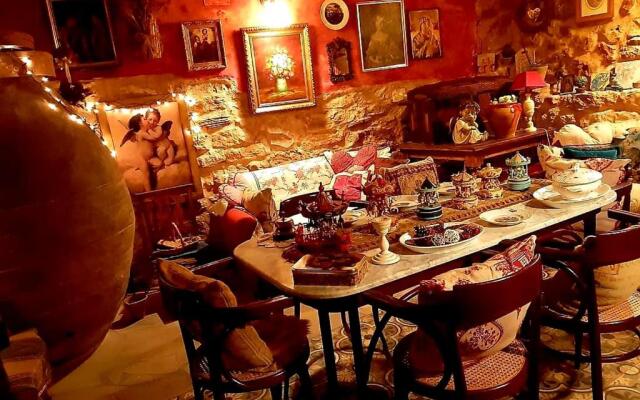 Room in Lodge - Romantic getaway to Cuenca The fifth