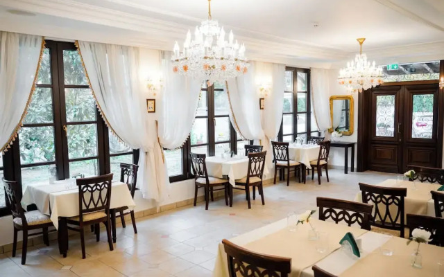 Hotel Royal Plaza
