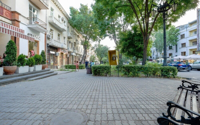Stay Inn on Abovyan Str. 32