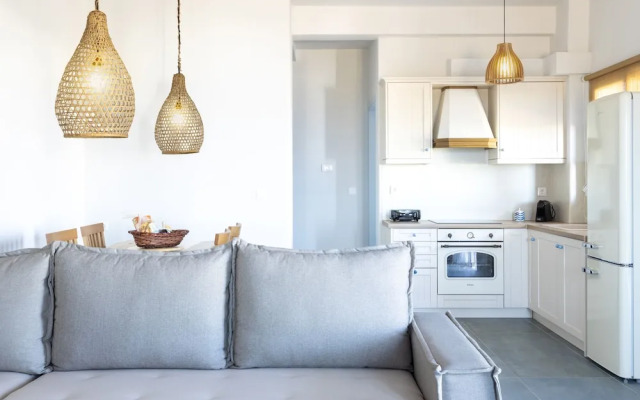 Alsea Seafront Apartments
