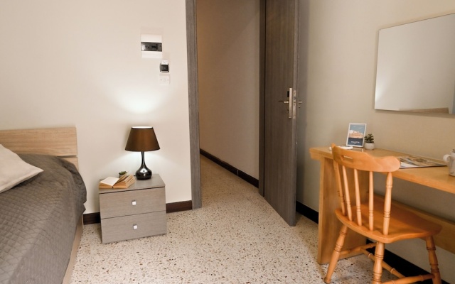 Cozy Ensuite Rooms