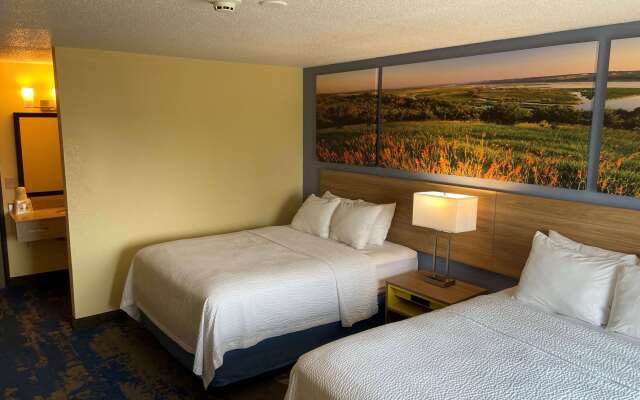 Days Inn by Wyndham Newton