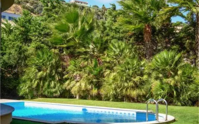 Holiday Home Finikia With Hot Tub I