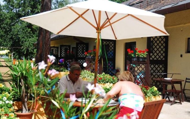 Part Hotel Balatonlelle