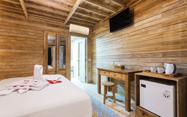 Road Beach Premiere – Guest Rooms – Nusa Penida