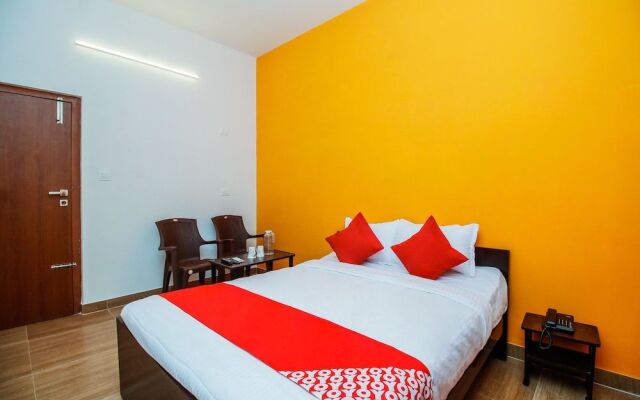 Oyo 37217 Hotel Cresant Park
