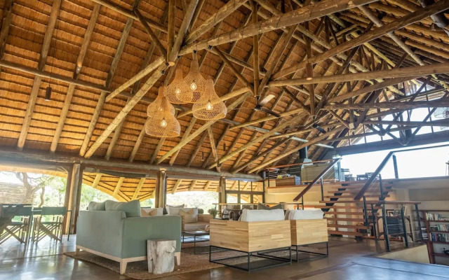Mavela Game Lodge