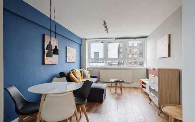 Modern 3bed apt in Holborn, 5min to Tube, Sleeps 9