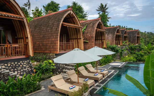 Lumbung Seraya Villa
