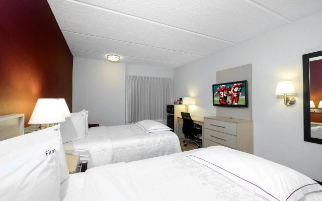 Red Roof Inn PLUS+ Gainesville