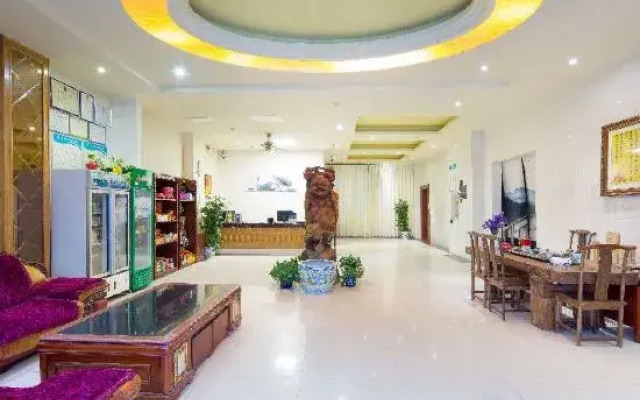 Sanya Linwang Haiyuan Business Hotel