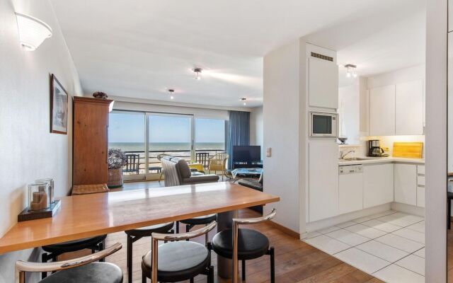 Royal 201 Seafront Apartment in a top Location