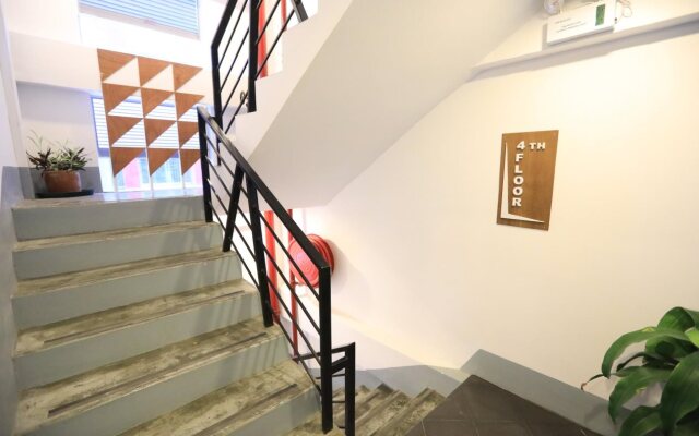 Four Rivers Youth B&B Yangon
