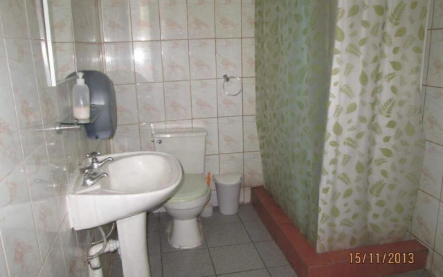 Hostal Chaptex - Hostel