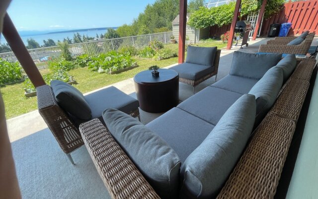 Downtown Private Villa within Four Seasons