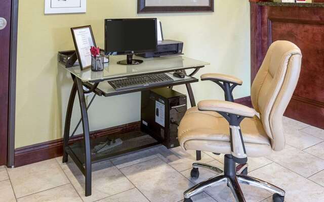 Comfort Suites Harvey - New Orleans West