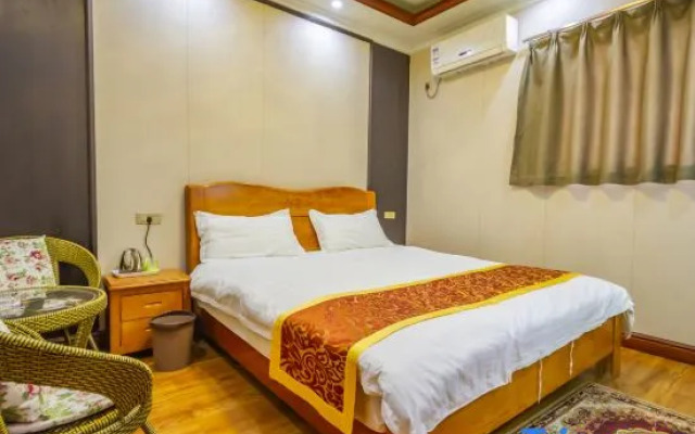 Xingping Tianhaigangwan Hotel