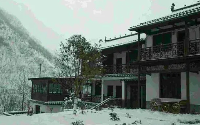 Yunding Resorts